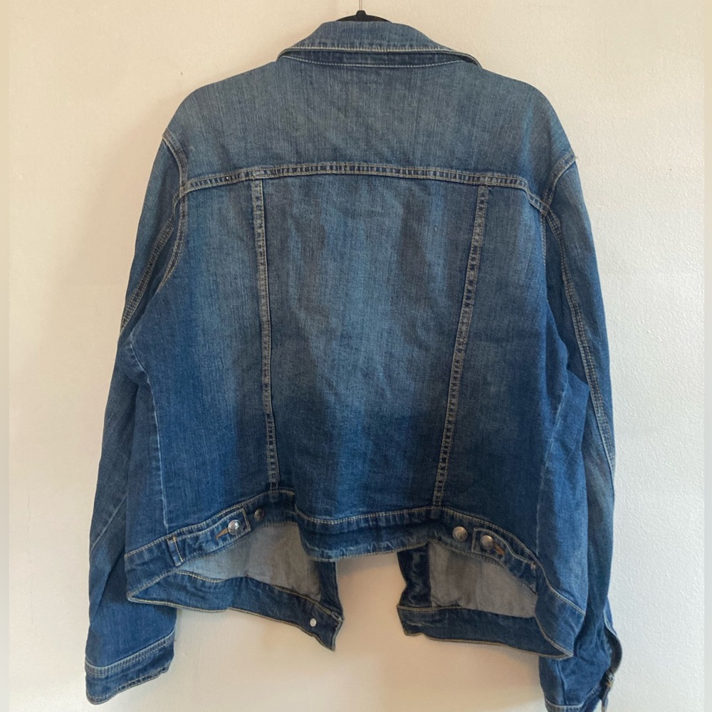 Torrid denim jacket - Picture 2 of 3